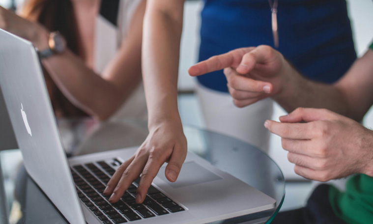 资质认定与荣誉申报服务